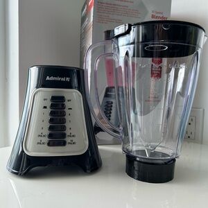 Admiral Black Blender with Clear Pitcher